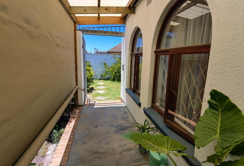 3 Bedroom Property for Sale in Churchill Estate Western Cape